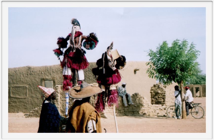Dancers on stilts